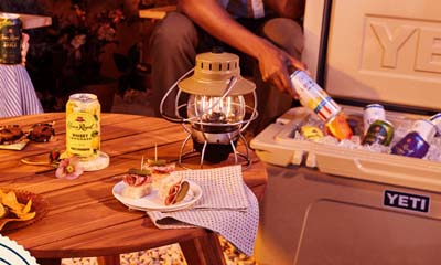 Free Yeti TundraÂ® 45 Hard Cooler